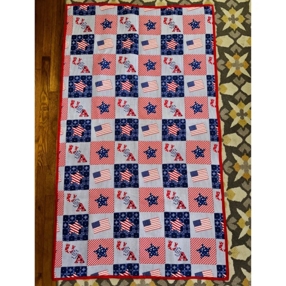 ✨Handmade✨ ☆ Quilt ☆ - Picture 2 of 5